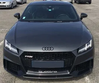 Audi TT R8 emblem ringar Blanksvart