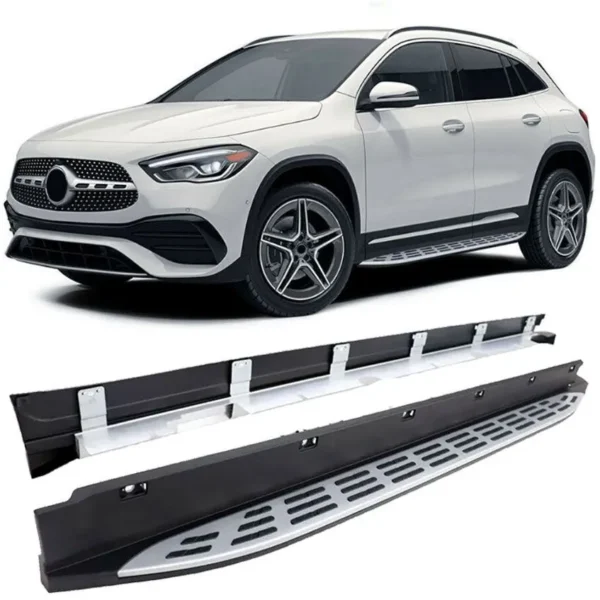 Mercedes-Benz Gla H247 sidesteps insteg
