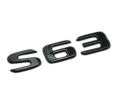 Mercedes-Benz S63 emblem blanksvart modellbeteckning
