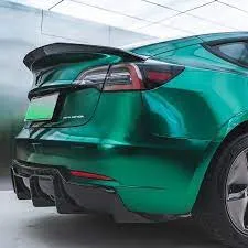 Tesla Modell 3 Spoiler V-style