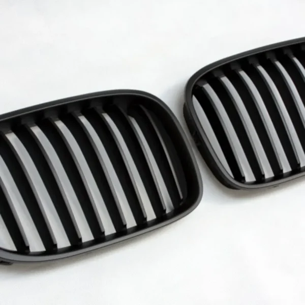 Sportgrill Matt BMW F01 F02 (Singel ribb)