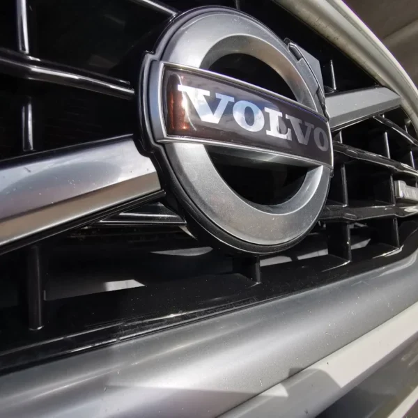 Volvo Emblem Svart Till Grill Flera modeller