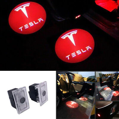 Tesla dörrlampor röd med vit text (2-Pack)