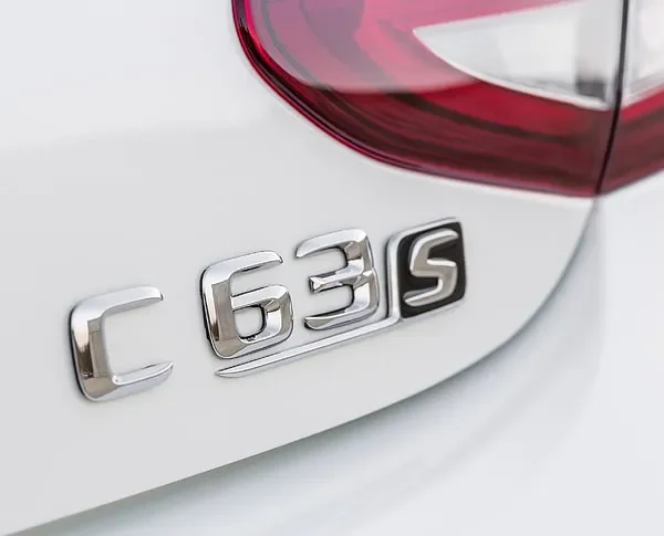 Mercedes Benz C63s emblem C63s Motorkod - Krom